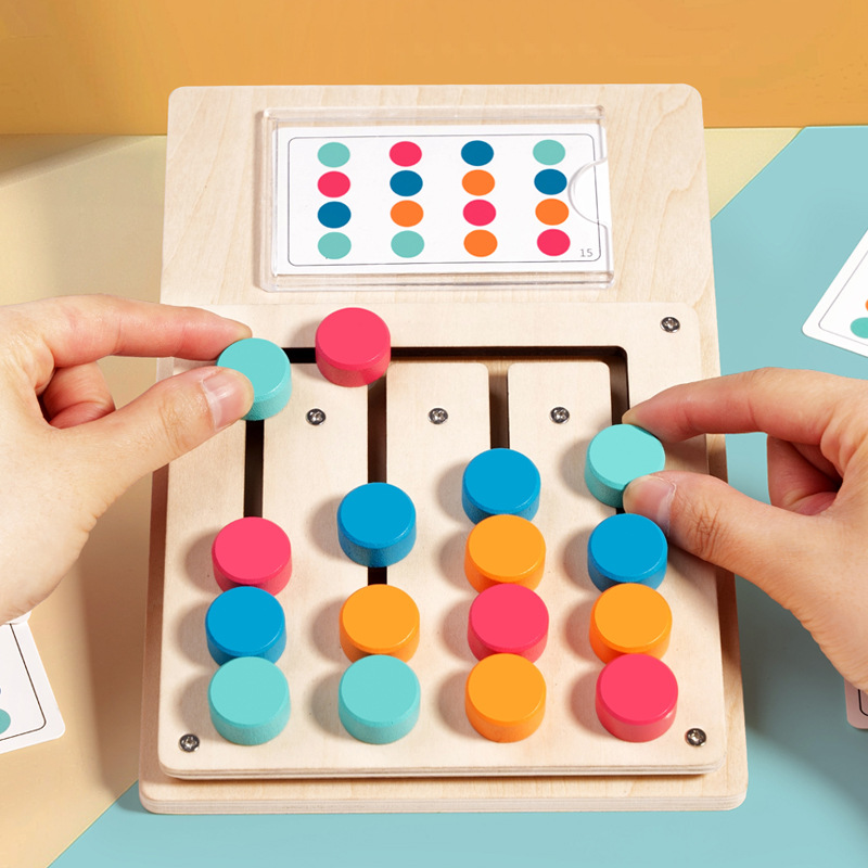 Board Game For Kids - กระดานการเรียนรู้การจับคู่สีและรูปทรงแบบมอนเตสซอรี่สำหรับเด็ก ฝึกการคิดเชิงตรรกะ การประสานงานระหว่างมือและตา ของเล่นสำหรับเด็กเล็ก ของขวัญ